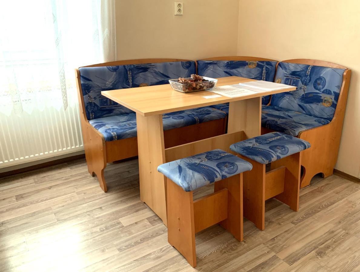 Penzion Mlynicky Dvur Červená Voda Exteriör bild
