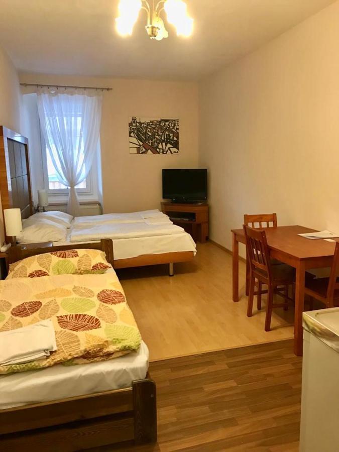 Penzion Mlynicky Dvur Červená Voda Exteriör bild