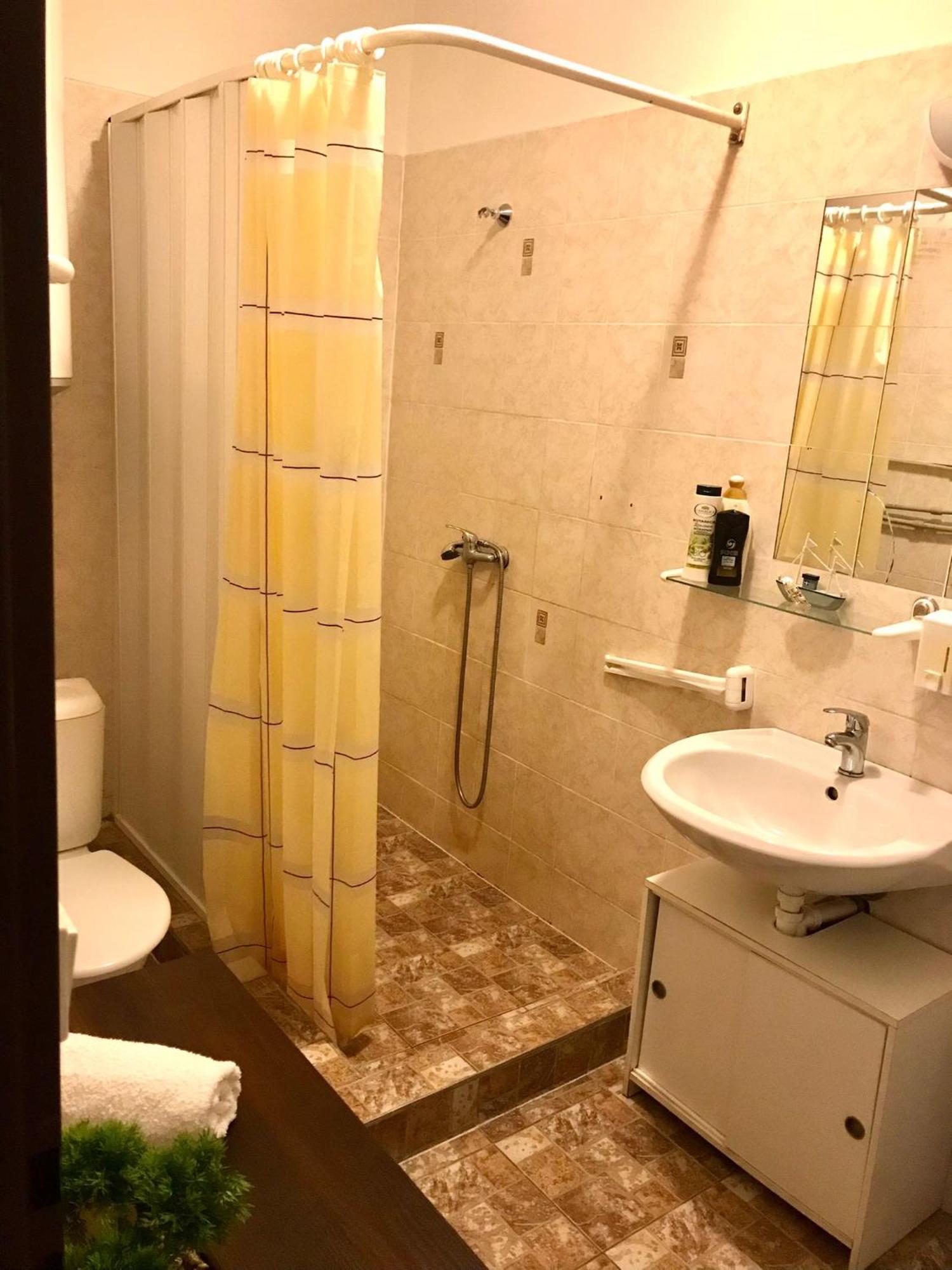 Penzion Mlynicky Dvur Červená Voda Rum bild